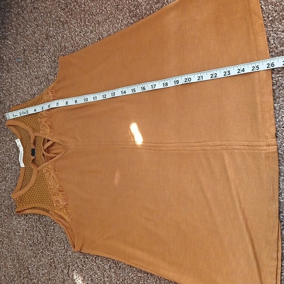 Maurices yellow key hole lace top tank top size small - Picture 11 of 13